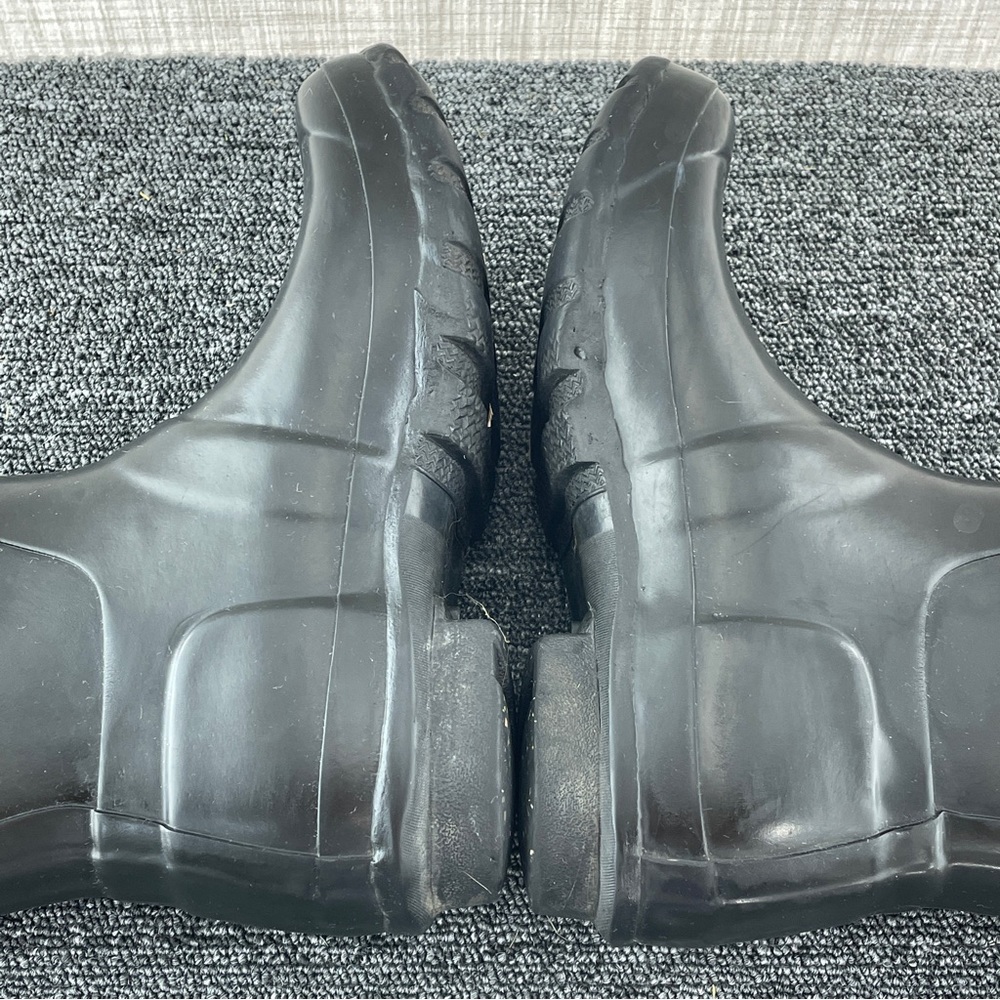 Hunter Women's Tall Black Rain Boots - Picture 5 of 10